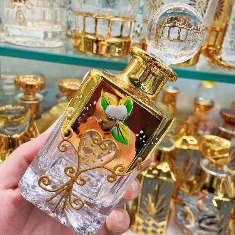 Middle East Style Gold Foil Large Capacity Essential Oil Perfume Bottle (150/250/450ML)