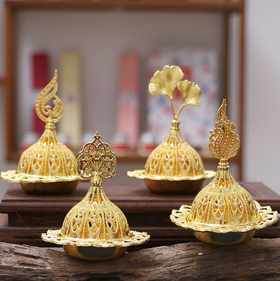 creative Middle Eastern metal aromatherapy burner