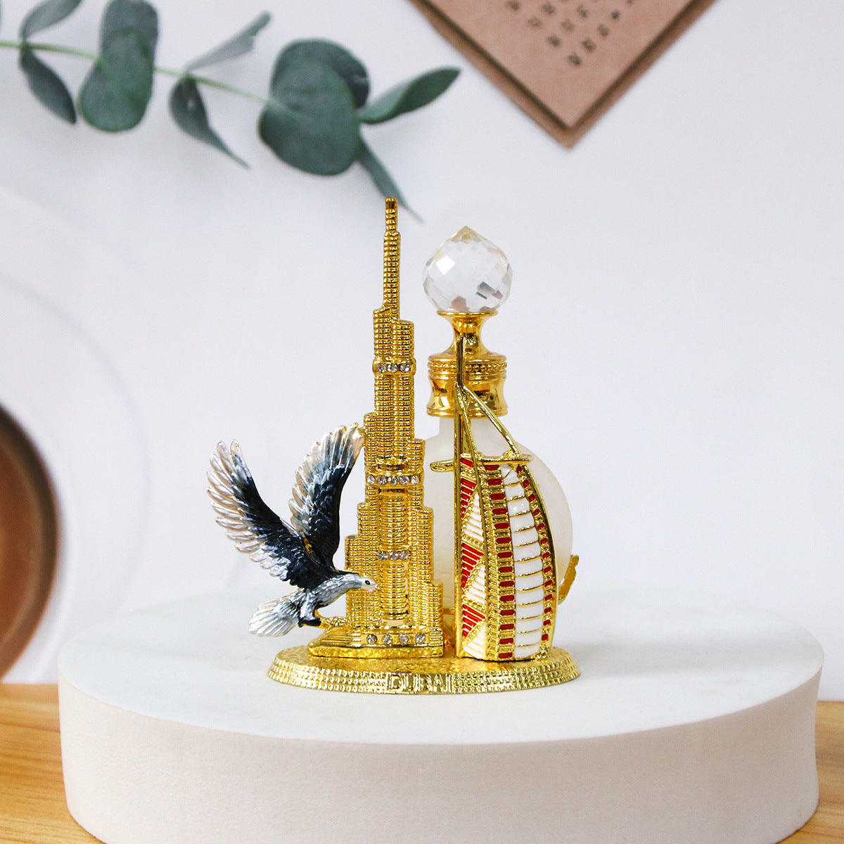 10ml Sailboat Burj Khalifa Hand-Painted Falcon-Inlaid Diamond Glass Dropper Perfume Bottle