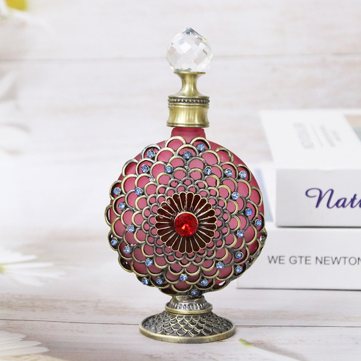 Middle East Style High-End Handcrafted Rhinestone-Embedded Painted Perfume and Essential Oil Bottle
